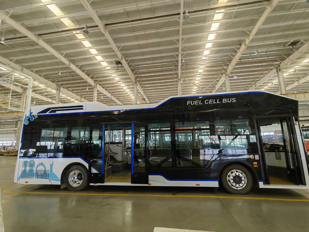 Fuel cell bus - Linnaliini buss: pilt 1 Fuel cell bus - Linnaliini buss: pilt 1