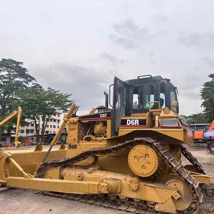 100% Original Caterpillar D6r Bulldozer with Cabin on Sale Used Original Japan Brand Catd6r Crawler Bulldozer High Performance - Buldooser: pilt 1 100% Original Caterpillar D6r Bulldozer with Cabin on Sale Used Original Japan Brand Catd6r Crawler Bulldozer High Performance - Buldooser: pilt 1
