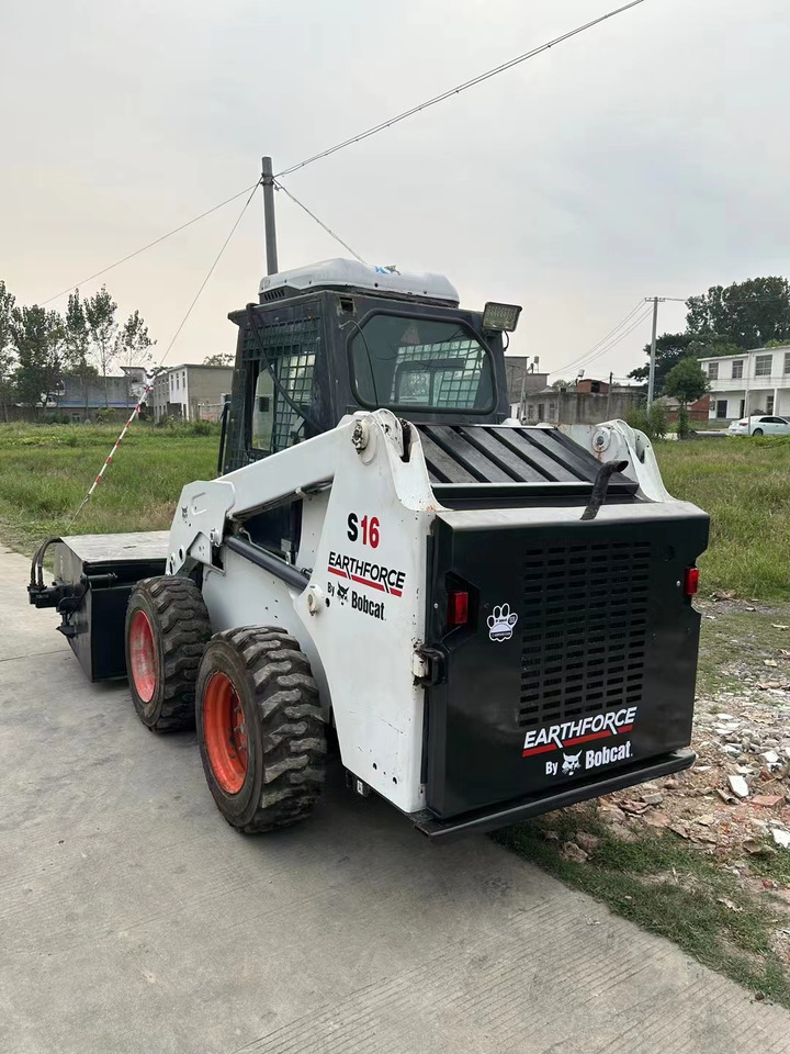 BOBCAT used skidsteer wheel Bobcat S18 High Quality - Kompaktlaadur: pilt 4 BOBCAT used skidsteer wheel Bobcat S18 High Quality - Kompaktlaadur: pilt 4