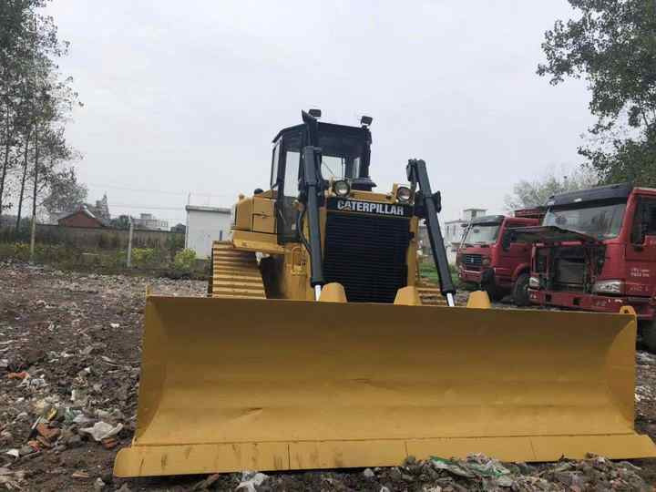 CAT High Quality Used Machinery , Original D6h Cat Bulldozer , Winch Attached Cat Bulldozer - Buldooser: pilt 3 CAT High Quality Used Machinery , Original D6h Cat Bulldozer , Winch Attached Cat Bulldozer - Buldooser: pilt 3
