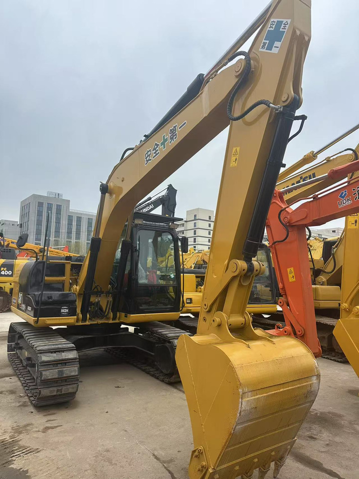 CATERPILLAR Second hand CAT Excavator 312D2 Hotsale - Lintekskavaator: pilt 1 CATERPILLAR Second hand CAT Excavator 312D2 Hotsale - Lintekskavaator: pilt 1