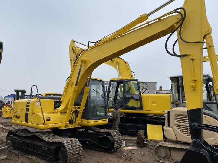 Cheap Used Komatsu PC120-6 Crawler Excavator with High Efficiency Used Heavy Machinery Komatsu P120-6 Digger Cheap for Sale - Lintekskavaator: pilt 3 Cheap Used Komatsu PC120-6 Crawler Excavator with High Efficiency Used Heavy Machinery Komatsu P120-6 Digger Cheap for Sale - Lintekskavaator: pilt 3