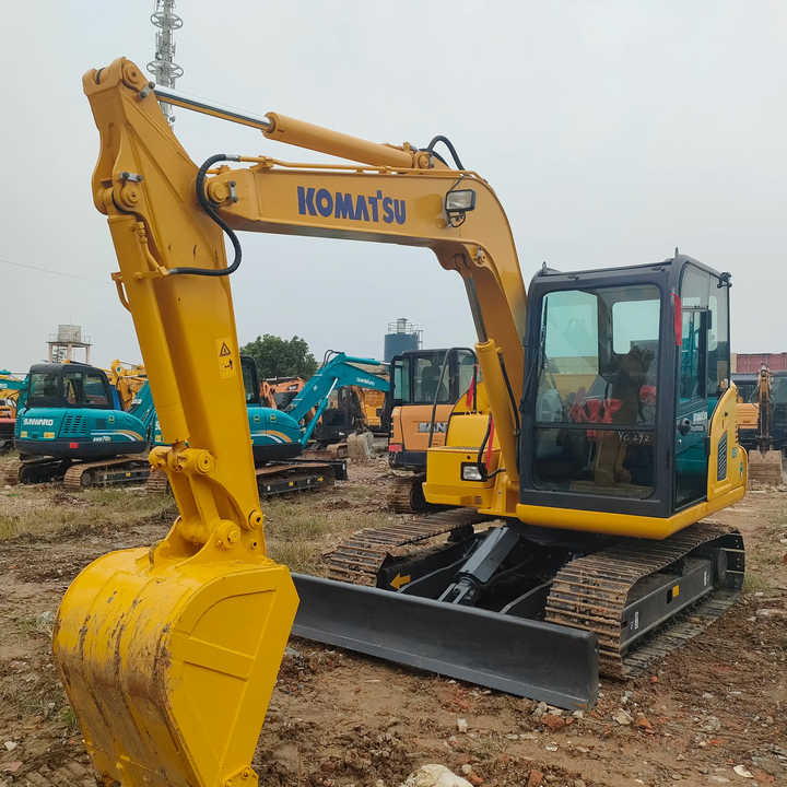 Cheap Used Komatsu PC70-8 Crawler Excavator with High Efficiency Used Heavy Machinery Komatsu PC70-8 Digger Cheap for Sale - Lintekskavaator: pilt 1 Cheap Used Komatsu PC70-8 Crawler Excavator with High Efficiency Used Heavy Machinery Komatsu PC70-8 Digger Cheap for Sale - Lintekskavaator: pilt 1