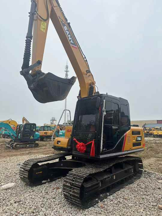 China Brand Used Sany China Brand Used Sany Sy155c Mini Excavator 6ton Crawler Earth Digger Machine for Sale - Lintekskavaator: pilt 5 China Brand Used Sany China Brand Used Sany Sy155c Mini Excavator 6ton Crawler Earth Digger Machine for Sale - Lintekskavaator: pilt 5