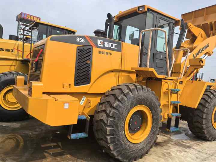 China Famous Brand LiuGong Medium-sized Used Wheel Loader LiuGong 856N Loader for Earthmoving, Mining, Construction for Sale - Rataslaadur: pilt 4 China Famous Brand LiuGong Medium-sized Used Wheel Loader LiuGong 856N Loader for Earthmoving, Mining, Construction for Sale - Rataslaadur: pilt 4