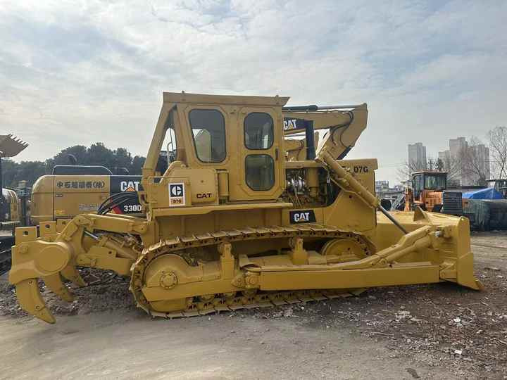 Good Condition D7G Mini Bulldozer New Crawler Bulldozer with Parts Price Bulldozers - Buldooser: pilt 5 Good Condition D7G Mini Bulldozer New Crawler Bulldozer with Parts Price Bulldozers - Buldooser: pilt 5