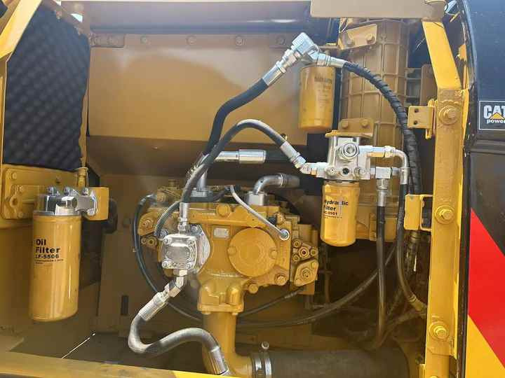 Good Condition Used Cat Excavator 320D2 Caterpillar Second Hand Excavator 312D 315D 320d for Sale - Lintekskavaator: pilt 5 Good Condition Used Cat Excavator 320D2 Caterpillar Second Hand Excavator 312D 315D 320d for Sale - Lintekskavaator: pilt 5