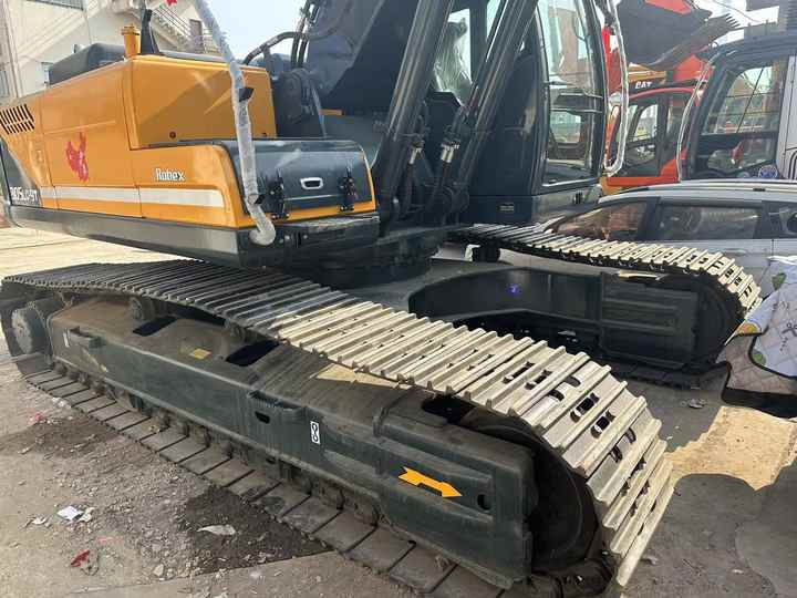 Heavy-Duty Hyundai 305 Excavator for Mining & Construction - Well-Maintained, Warranty Included - Lintekskavaator: pilt 3 Heavy-Duty Hyundai 305 Excavator for Mining & Construction - Well-Maintained, Warranty Included - Lintekskavaator: pilt 3