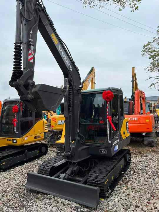 High Quality Used Volvo EC60D Excavator for Sale 6 Ton Compact Machine, Excellent Condition, Ready for Work! - Lintekskavaator: pilt 3 High Quality Used Volvo EC60D Excavator for Sale 6 Ton Compact Machine, Excellent Condition, Ready for Work! - Lintekskavaator: pilt 3