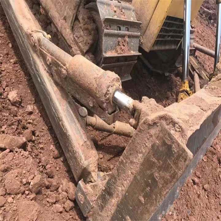 High Quality komatsu D65p D65px D50p D40p Original Japan Used Crawler Bulldozer with Ripper - Buldooser: pilt 3 High Quality komatsu D65p D65px D50p D40p Original Japan Used Crawler Bulldozer with Ripper - Buldooser: pilt 3