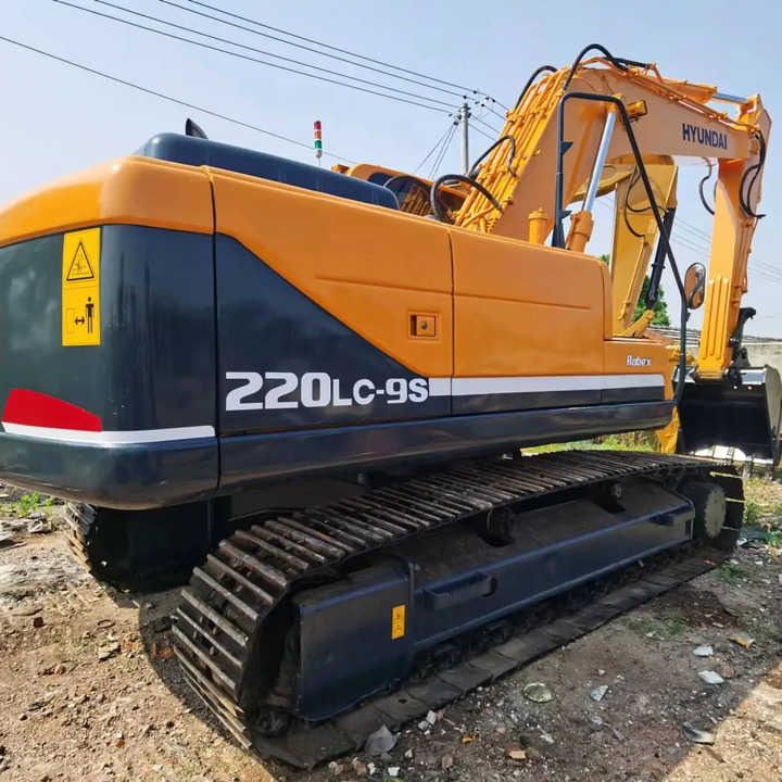 Hyundai Digger 220lc-9s Second Hand Korea Made High Performance Machine Hyundai Excavator for Sale - Lintekskavaator: pilt 1 Hyundai Digger 220lc-9s Second Hand Korea Made High Performance Machine Hyundai Excavator for Sale - Lintekskavaator: pilt 1