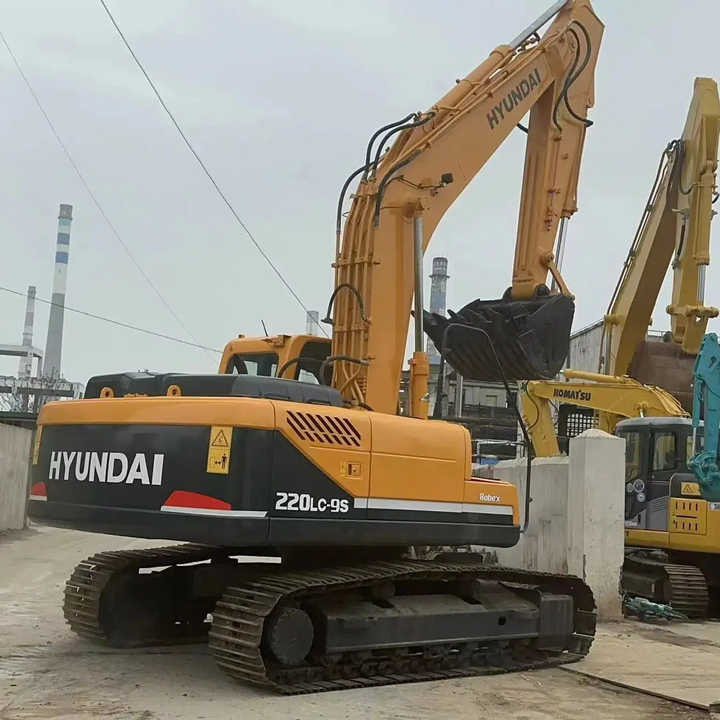 Hyundai Digger 220lc-9s Second Hand Korea Made High Performance Machine Hyundai Excavator for Sale - Lintekskavaator: pilt 1 Hyundai Digger 220lc-9s Second Hand Korea Made High Performance Machine Hyundai Excavator for Sale - Lintekskavaator: pilt 1