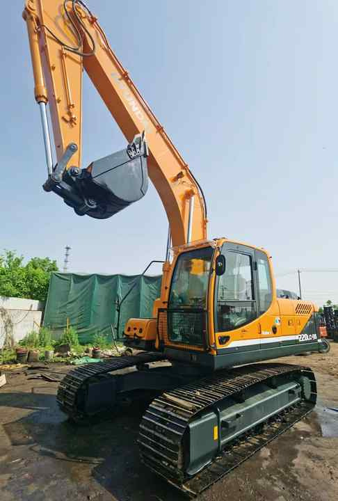 Hyundai Digger 220lc-9s Second Hand Korea Made High Performance Machine Hyundai Excavator for Sale - Lintekskavaator: pilt 2 Hyundai Digger 220lc-9s Second Hand Korea Made High Performance Machine Hyundai Excavator for Sale - Lintekskavaator: pilt 2