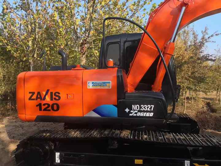 Japan Original Hitachi ZX120 Crawler Excavator Perfect for Various Projects Available Used Excavators for Sale - Lintekskavaator: pilt 2 Japan Original Hitachi ZX120 Crawler Excavator Perfect for Various Projects Available Used Excavators for Sale - Lintekskavaator: pilt 2
