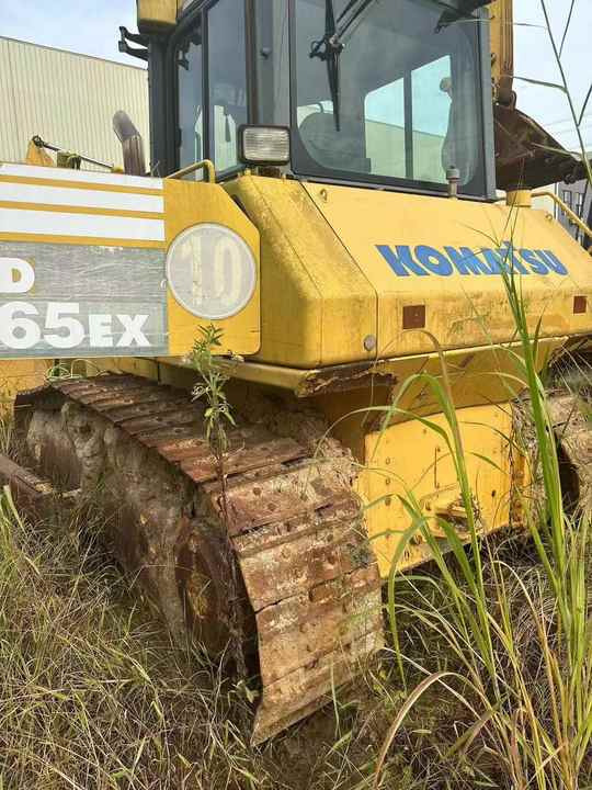 Komatsu D65 Used Bulldozer , Original Condition Painting komatsu Bulldozer , Komatsu D50p D65p D85p - Buldooser: pilt 4 Komatsu D65 Used Bulldozer , Original Condition Painting komatsu Bulldozer , Komatsu D50p D65p D85p - Buldooser: pilt 4