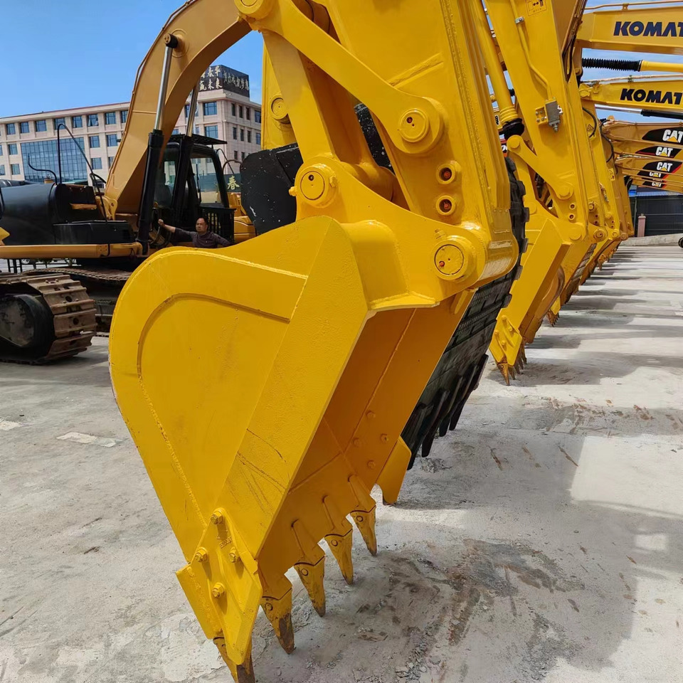 Komatsu PC 200 Used Excavator Hotsale Second hand - Lintekskavaator: pilt 2 Komatsu PC 200 Used Excavator Hotsale Second hand - Lintekskavaator: pilt 2