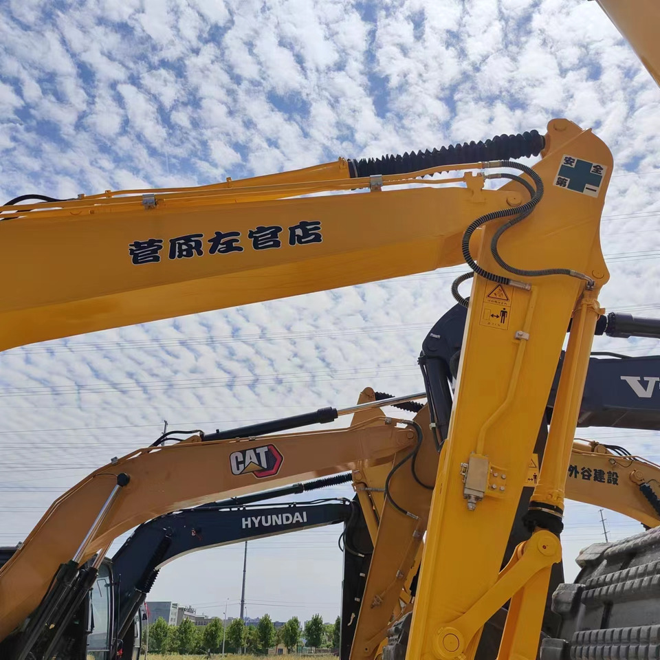 Komatsu PC 200 Used Excavator Hotsale Second hand - Lintekskavaator: pilt 5 Komatsu PC 200 Used Excavator Hotsale Second hand - Lintekskavaator: pilt 5