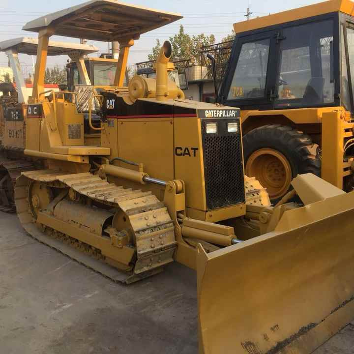 Mini CAT Bulldozer D3c D3 D3k D3m D4h D4m D4k D5h D5g D5k D5m Used Bulldozer with Ripper for Sale - Buldooser: pilt 1 Mini CAT Bulldozer D3c D3 D3k D3m D4h D4m D4k D5h D5g D5k D5m Used Bulldozer with Ripper for Sale - Buldooser: pilt 1