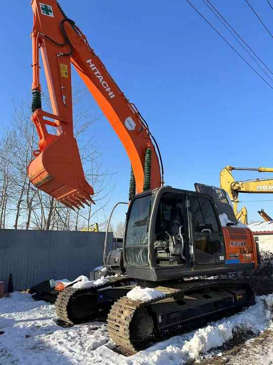 Original Japan Hitachi ZX200-3 Excavator Hitachi Excavator in Low Price for Hot Sale - Lintekskavaator: pilt 2 Original Japan Hitachi ZX200-3 Excavator Hitachi Excavator in Low Price for Hot Sale - Lintekskavaator: pilt 2