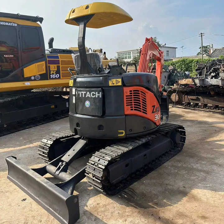 Original Japan Hitachi ZX30 Excavator Hitachi Excavator in Low Price for Hot Sale - Lintekskavaator: pilt 3 Original Japan Hitachi ZX30 Excavator Hitachi Excavator in Low Price for Hot Sale - Lintekskavaator: pilt 3