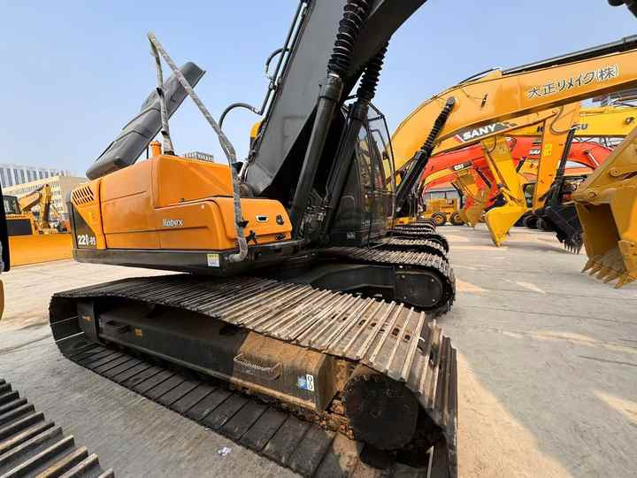 Used 22 Ton Korea Brand Hyundai 220LC-9S Used Excavator for Sale Hyundai 210 215 220 305 Excavators for Sale in China - Ekskavaator: pilt 2 Used 22 Ton Korea Brand Hyundai 220LC-9S Used Excavator for Sale Hyundai 210 215 220 305 Excavators for Sale in China - Ekskavaator: pilt 2