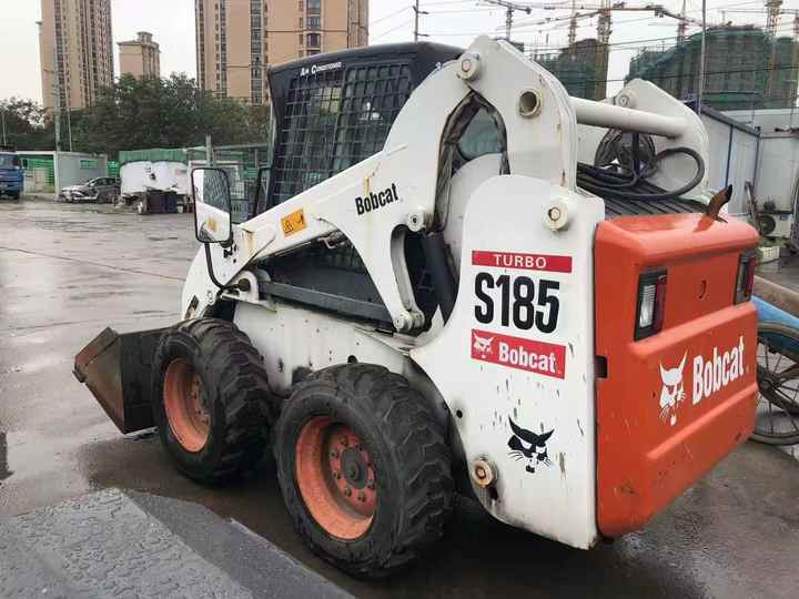 Used BobCat Bob Cat S185 Used Mini Skid Steer Wheel Loader Multifunctional Track Loaders Bobcat - Kompaktlaadur: pilt 2 Used BobCat Bob Cat S185 Used Mini Skid Steer Wheel Loader Multifunctional Track Loaders Bobcat - Kompaktlaadur: pilt 2