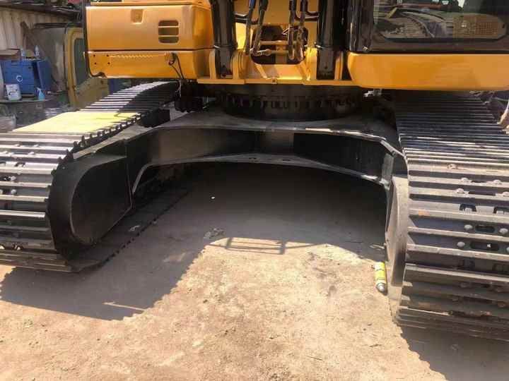 Used CAT 330D 30T Second Hand Japan Original Large Excavator Construction - Ekskavaator: pilt 5 Used CAT 330D 30T Second Hand Japan Original Large Excavator Construction - Ekskavaator: pilt 5
