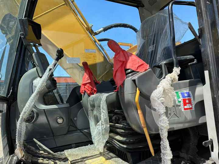 Used Cat 320 Excavator - Lintekskavaator: pilt 2 Used Cat 320 Excavator - Lintekskavaator: pilt 2