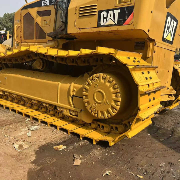 Used Cat Mini Bulldozer D5k Cat Dozers - Buldooser: pilt 1 Used Cat Mini Bulldozer D5k Cat Dozers - Buldooser: pilt 1