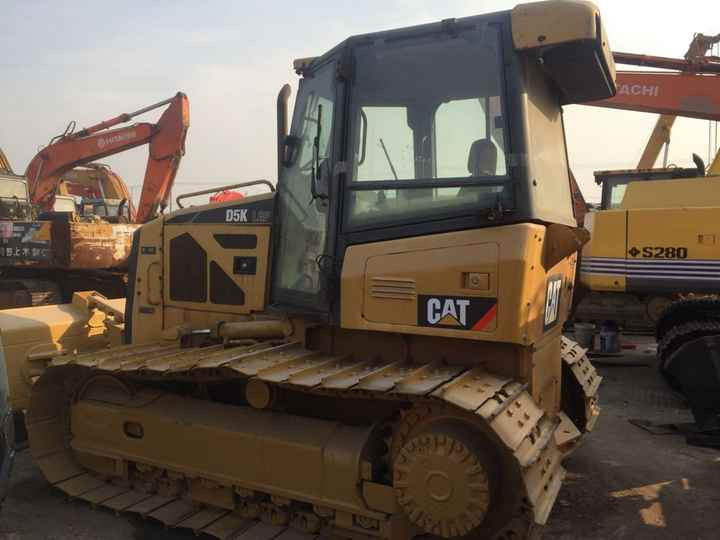 Used Cat Mini Bulldozer D5k D5 D5g Cat Dozers - Buldooser: pilt 2 Used Cat Mini Bulldozer D5k D5 D5g Cat Dozers - Buldooser: pilt 2