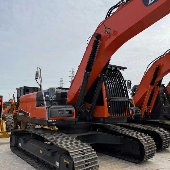 Used Digger Doosan DX225LC-9T Construction Machinery Construction Digger Used Doosan DX225LC-9T Cheap Excavator - Lintekskavaator: pilt 1 Used Digger Doosan DX225LC-9T Construction Machinery Construction Digger Used Doosan DX225LC-9T Cheap Excavator - Lintekskavaator: pilt 1