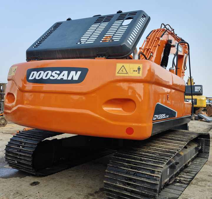Lintekskavaator Used Excavator Doosan DX225LC-9 Excavators Mini Equipment Earth Moving Machinery Doosan Digger Excavator for Sale: pilt 6