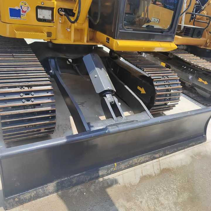 Used Excavator KOMATSU PC70-8 Construction Machinery Excavator PC70-8 PC60 PC70 Excavators for Sale at Negotiable Price - Ekskavaator: pilt 4 Used Excavator KOMATSU PC70-8 Construction Machinery Excavator PC70-8 PC60 PC70 Excavators for Sale at Negotiable Price - Ekskavaator: pilt 4