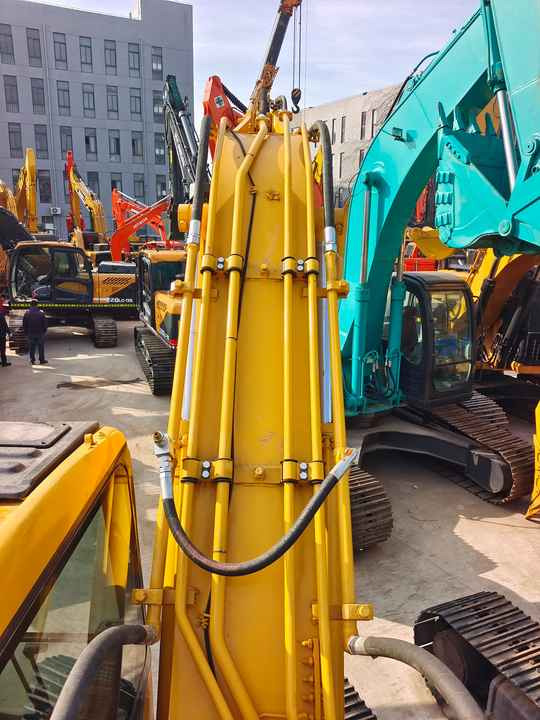 Used Good Quality Japan Original PC200-7 in Good Condition PC200-7 Komatsu - Lintekskavaator: pilt 3 Used Good Quality Japan Original PC200-7 in Good Condition PC200-7 Komatsu - Lintekskavaator: pilt 3