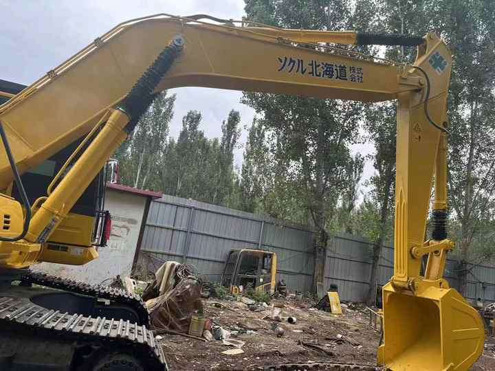 Used Good Quality Japan Original PC220-8 in Good Condition PC220-8 Komatsu - Lintekskavaator: pilt 5 Used Good Quality Japan Original PC220-8 in Good Condition PC220-8 Komatsu - Lintekskavaator: pilt 5