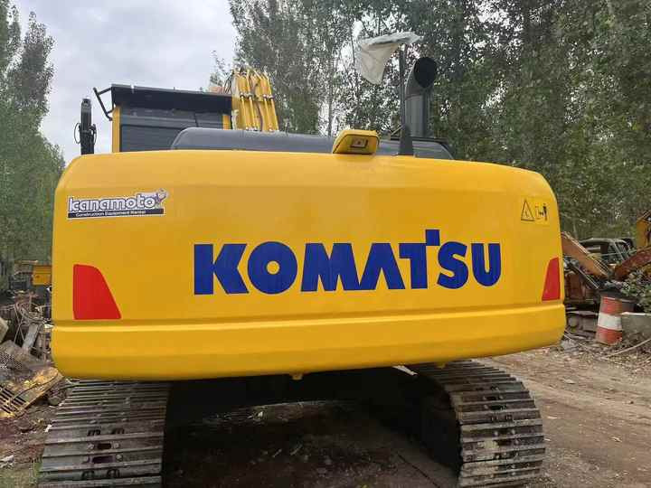 Used Good Quality Japan Original PC220-8 in Good Condition PC220-8 Komatsu - Lintekskavaator: pilt 4 Used Good Quality Japan Original PC220-8 in Good Condition PC220-8 Komatsu - Lintekskavaator: pilt 4