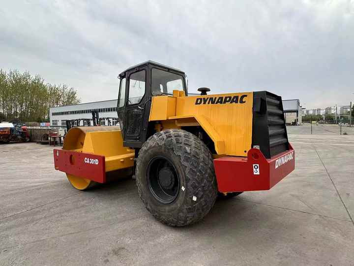 Used Heavy Construction Equipment Dynapac Ca301d Second Hand Road Rollers Used Machine Hot Sale - Tihendaja: pilt 4 Used Heavy Construction Equipment Dynapac Ca301d Second Hand Road Rollers Used Machine Hot Sale - Tihendaja: pilt 4