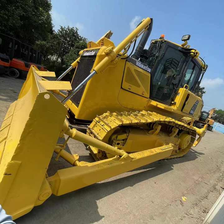 Used Heavy Construction Equipment KomatsuD65EX Bulldozer Used Machine - Buldooser: pilt 4 Used Heavy Construction Equipment KomatsuD65EX Bulldozer Used Machine - Buldooser: pilt 4
