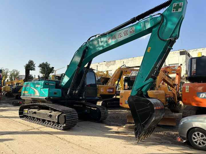 Used Japan Kobelco SK200-8 Crawler Excavator New Arrival Earth-moving Machine for Sale - Lintekskavaator: pilt 5 Used Japan Kobelco SK200-8 Crawler Excavator New Arrival Earth-moving Machine for Sale - Lintekskavaator: pilt 5
