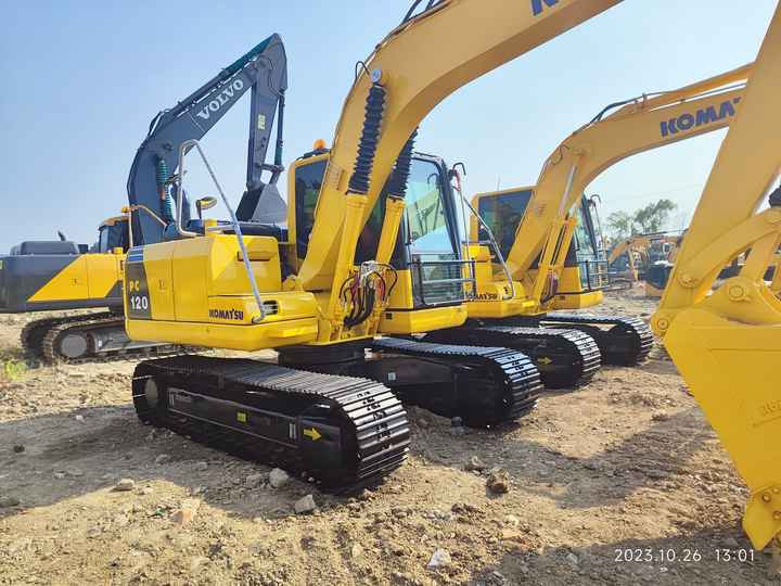 Used Japan Original PC120-8 in Good Condition PC120-8 Komatsu in Good Quality - Lintekskavaator: pilt 4 Used Japan Original PC120-8 in Good Condition PC120-8 Komatsu in Good Quality - Lintekskavaator: pilt 4