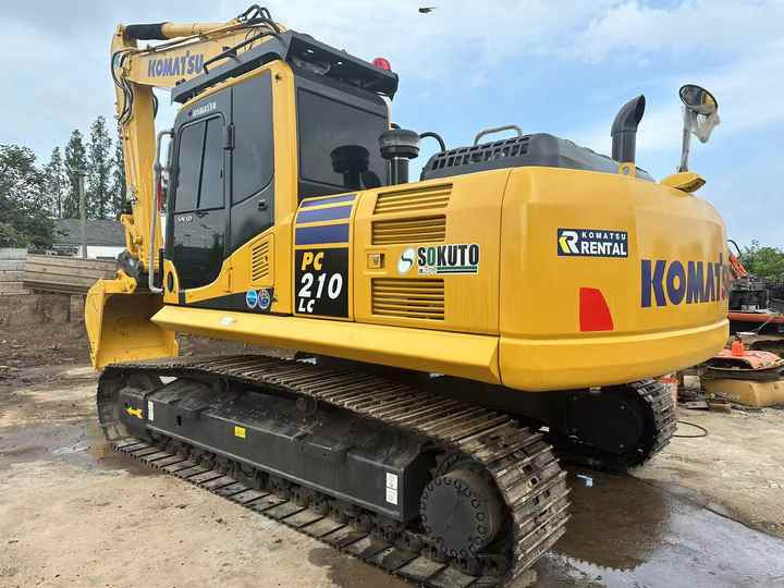 Used Komatsu PC210-8 for sale at an affordable price - Ekskavaator: pilt 4 Used Komatsu PC210-8 for sale at an affordable price - Ekskavaator: pilt 4