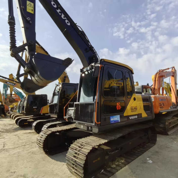 Used Volvo 14 tonne crawler excavator Volvo ec140 excavator powerful low price good quality for sale - Lintekskavaator: pilt 1 Used Volvo 14 tonne crawler excavator Volvo ec140 excavator powerful low price good quality for sale - Lintekskavaator: pilt 1