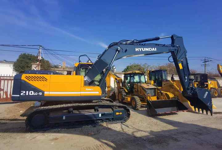 Used Wheel Excavator hyundai 210w-9 for Sale Good ConditionWheel Excavator - Lintekskavaator: pilt 2 Used Wheel Excavator hyundai 210w-9 for Sale Good ConditionWheel Excavator - Lintekskavaator: pilt 2