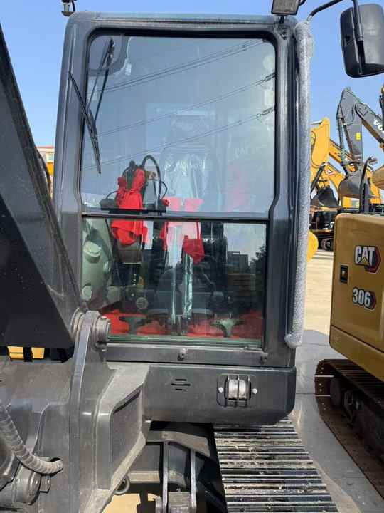 Used volvo Ec60 Mini 6tons Excavator in Stock for Sale - Ekskavaator: pilt 3 Used volvo Ec60 Mini 6tons Excavator in Stock for Sale - Ekskavaator: pilt 3