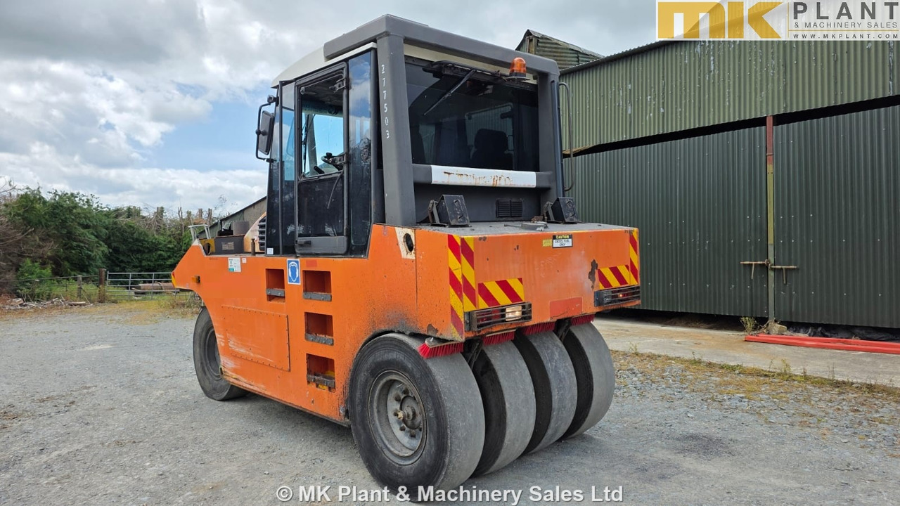 BOMAG BW24R (Stavostroj VP2400 / Ammann AP2400) - Pneumaatiline teerull: pilt 2 BOMAG BW24R (Stavostroj VP2400 / Ammann AP2400) - Pneumaatiline teerull: pilt 2