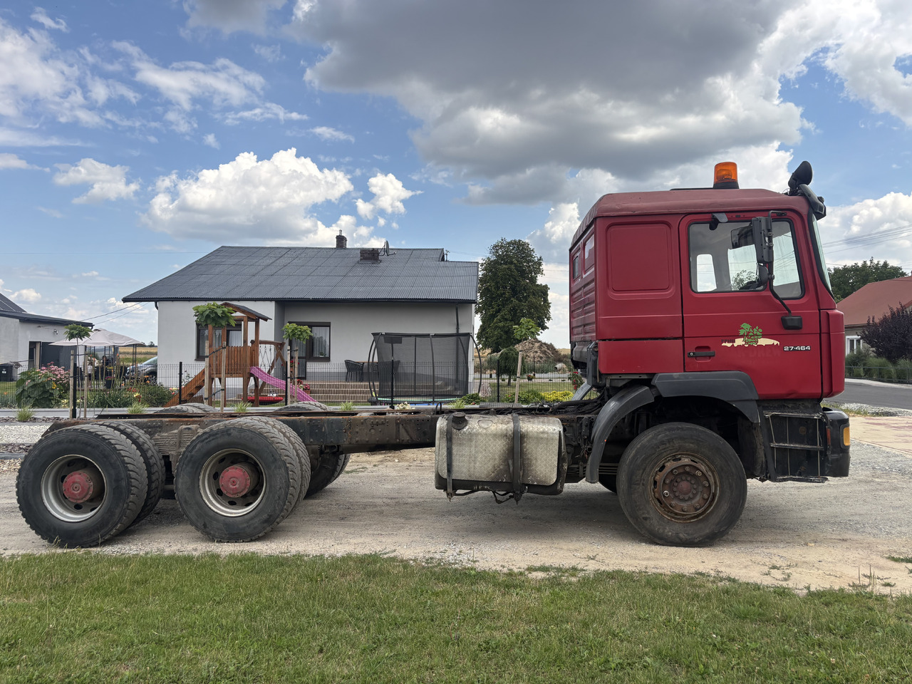 MAN F2000 27.464 6X4 - Kabiinišassiiga veoauto: pilt 5 MAN F2000 27.464 6X4 - Kabiinišassiiga veoauto: pilt 5