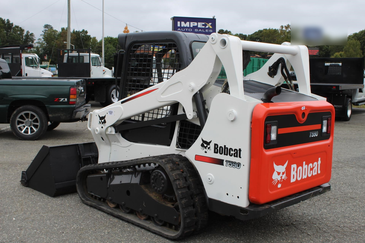 BOBCAT T590 - Kompaktlaadur: pilt 3 BOBCAT T590 - Kompaktlaadur: pilt 3