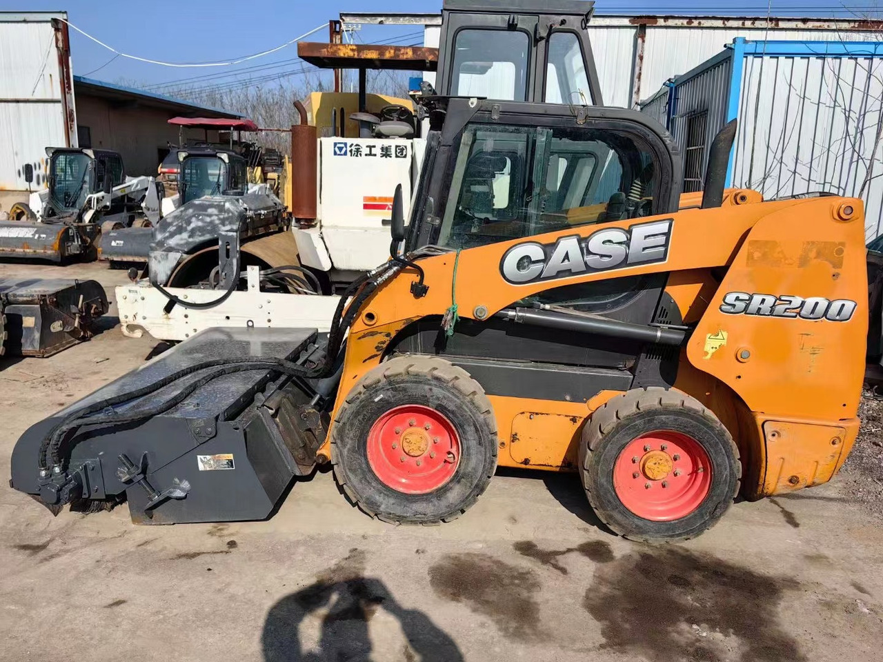 CASE SR200 - Kompaktlaadur: pilt 2 CASE SR200 - Kompaktlaadur: pilt 2
