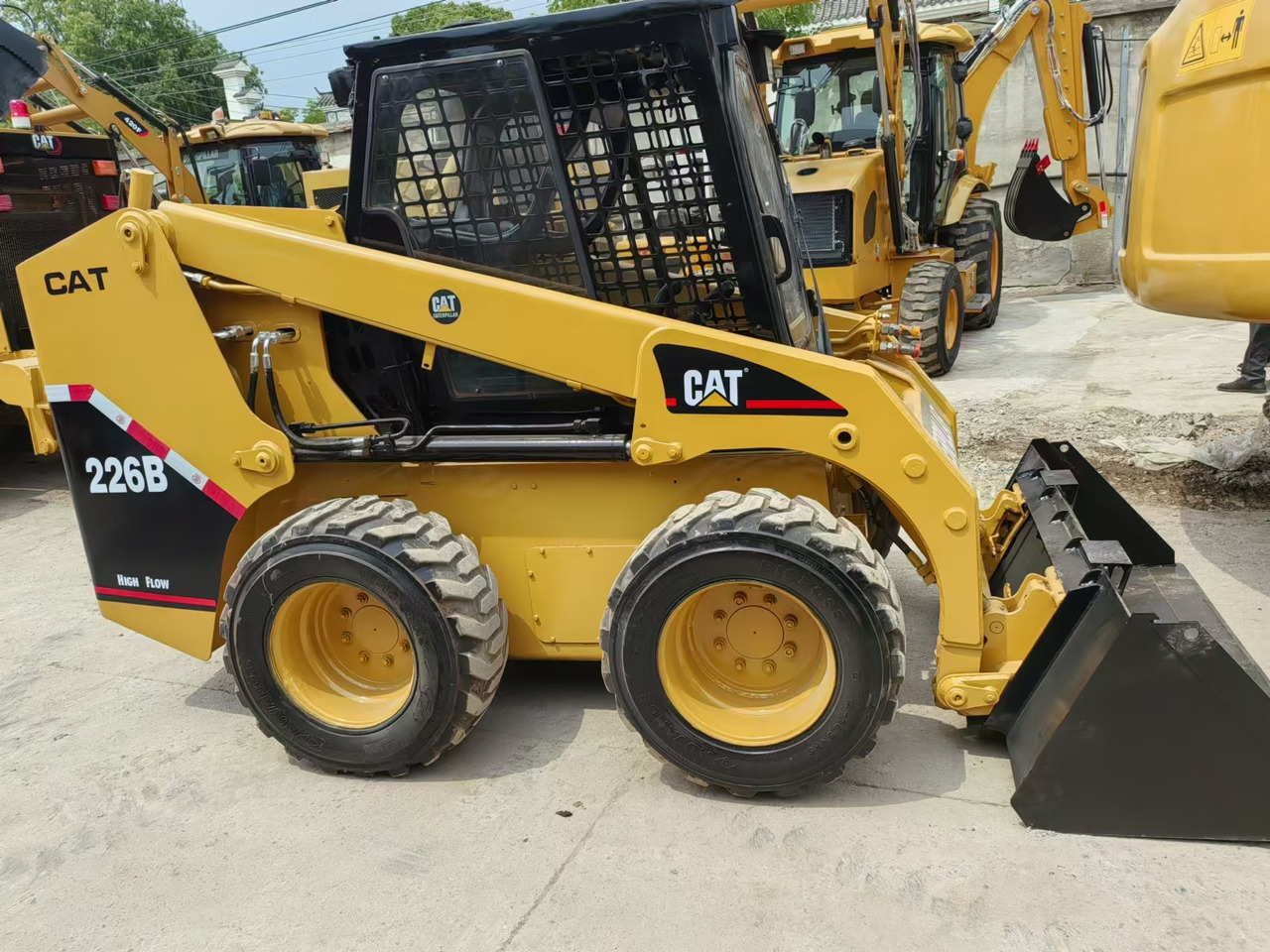 CATERPILLAR 226B - Kompaktlaadur: pilt 1 CATERPILLAR 226B - Kompaktlaadur: pilt 1