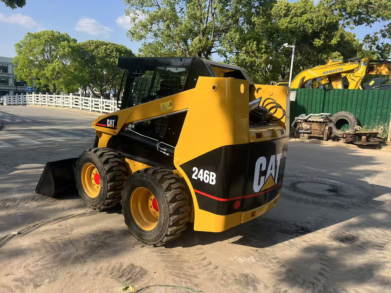 CATERPILLAR 246B - Kompaktlaadur: pilt 4 CATERPILLAR 246B - Kompaktlaadur: pilt 4